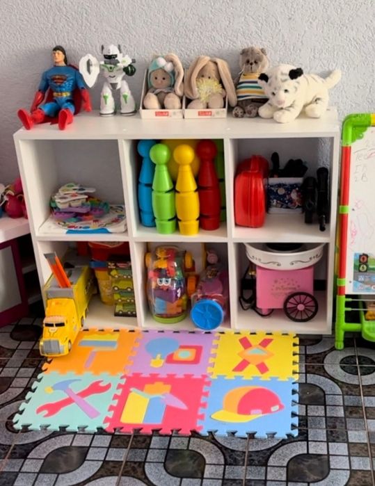 Стеллаж напольный для хранения вещей