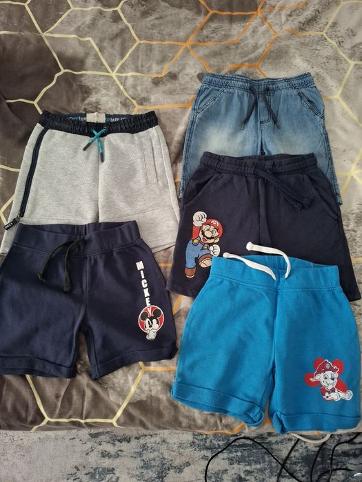Lot pantaloni scurti 116cm zara