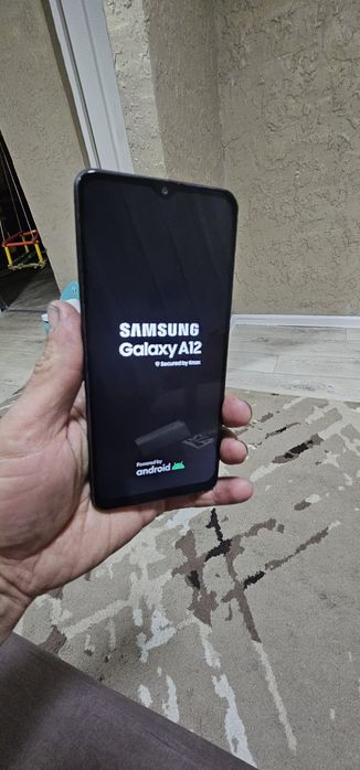 Продам самсунг а12