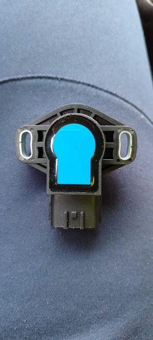 Датчик положение дроселова клапа Нисан Терано 2.4