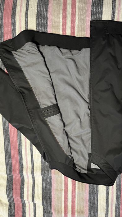 Продам куртку-ветровку