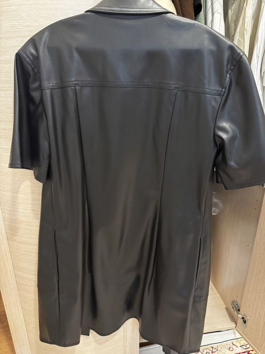 Кожаное платье Calvin Klein