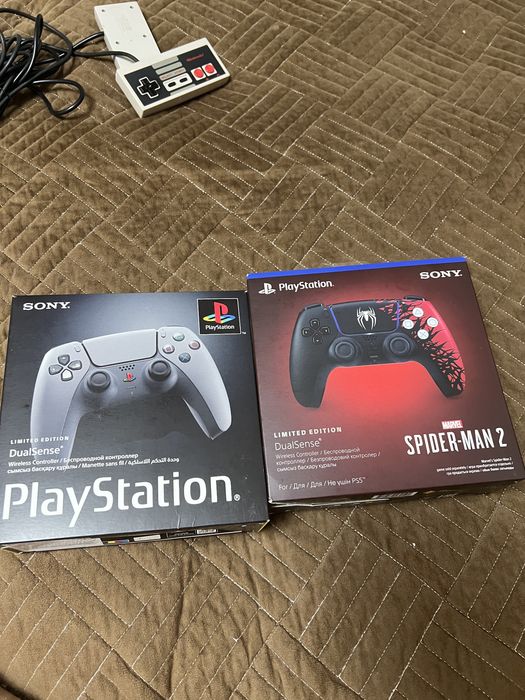 Продам новые геймпады для playstation 5  лимитированные.