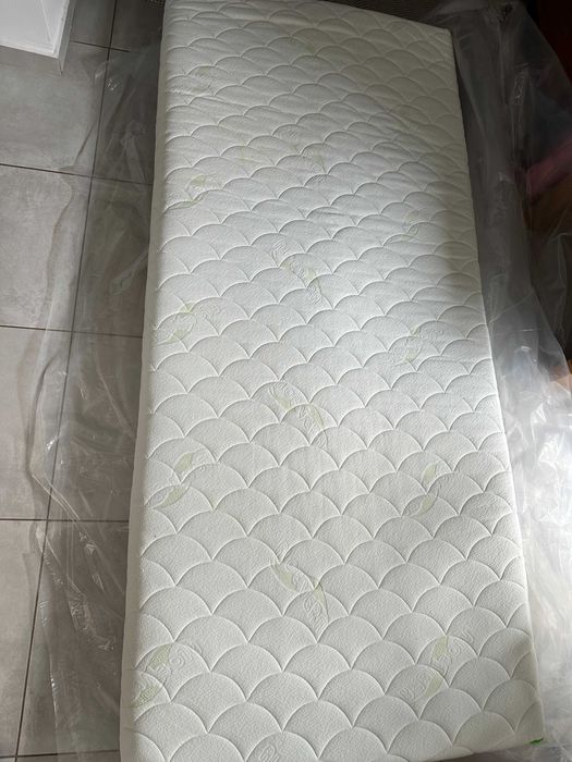 Saltea pentru copii 2-7 ani, 90x200 cm, cu structura de 4 cm latex + 2 cm cocos+ 7 cm latex