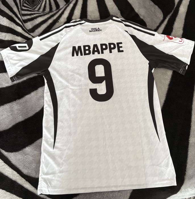 Tricou Real Madrid third away 2024/2025