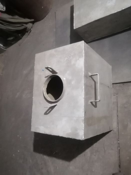 Продам баки с нержавеющей стали.