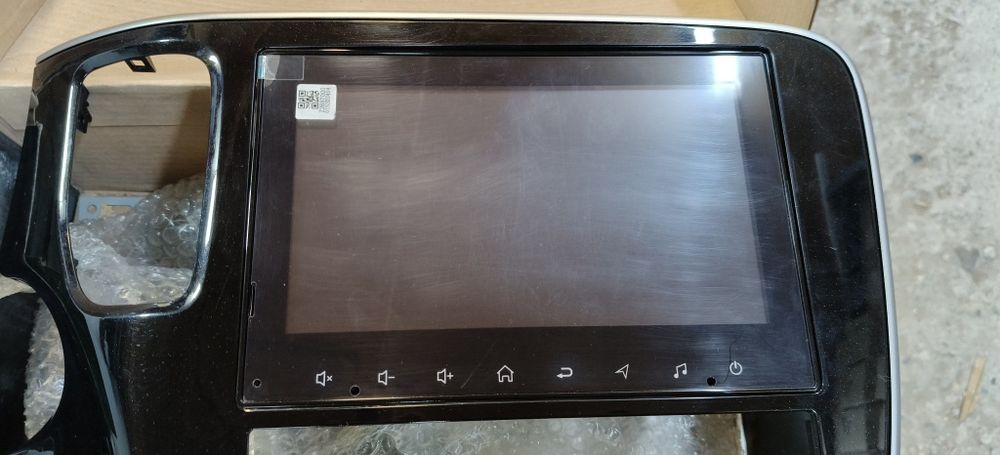 Продам автомогнитолу