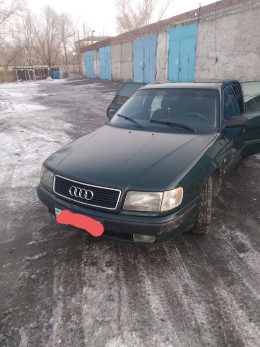 Продам машину Audi 100 С4