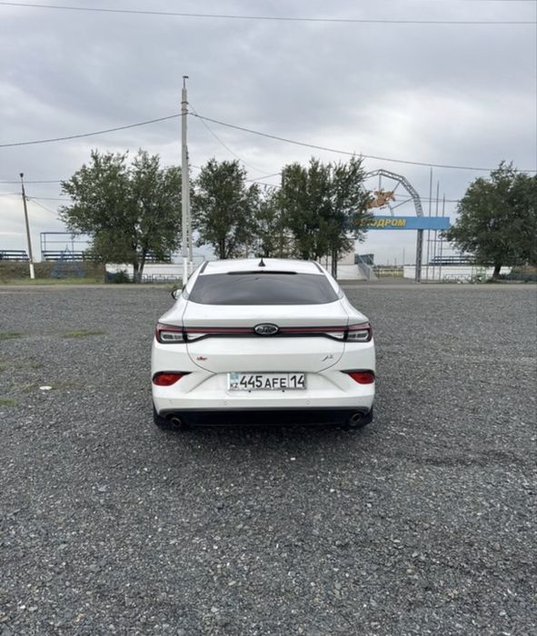 Продам автомобиль Jac J7