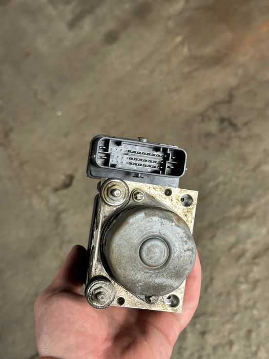 Блок ABS нива шевроле Bosch