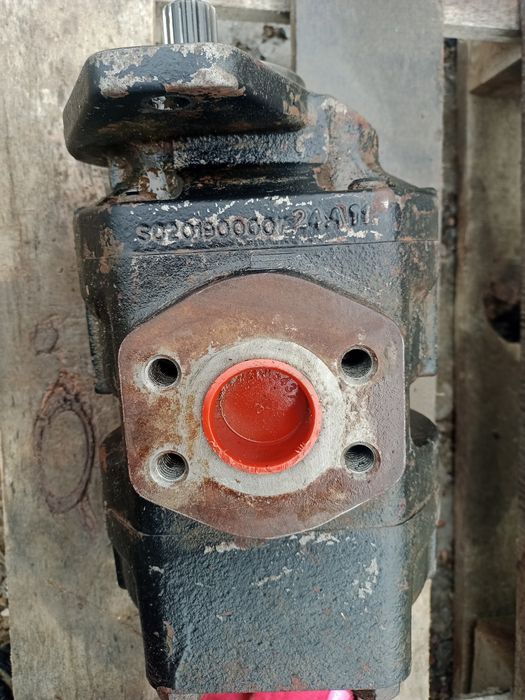 Гидровлический насос HIDROMEK JCV оригинал