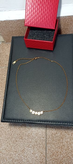 Стилно дамско колие