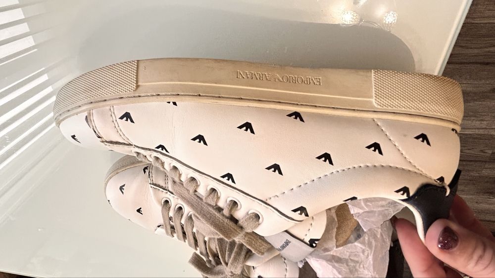 Кецове Emporio Armani