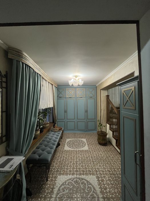 Частнвй 2х этажный дом