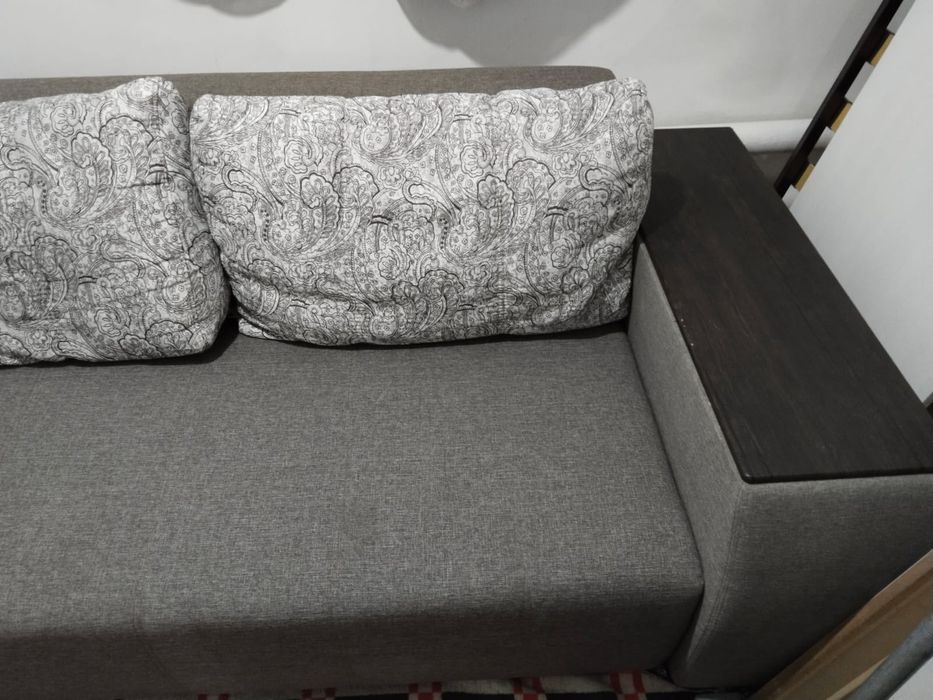 Продам Диван угловой