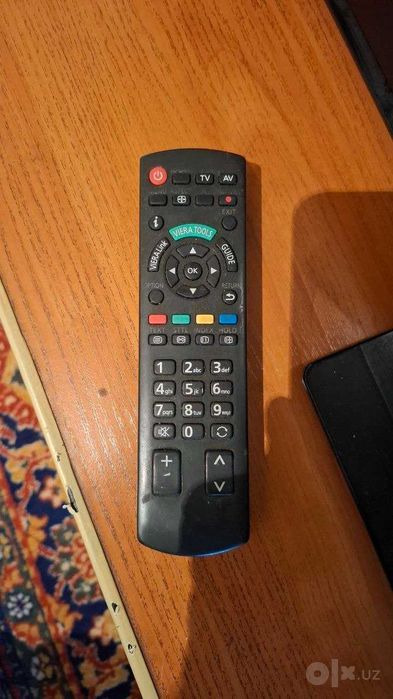 Телевизор PANASONIC TX-LR32U3  (2011 года) Б.У
