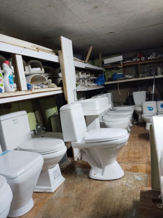 Б/у Унитазы, раковины по 12-15 тыс