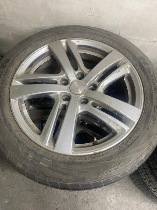 Комлект шин с дисками 215/55R17