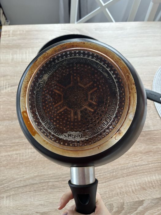 2 Tigai Tefal, stare buna