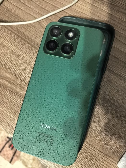Продам honor x8b
