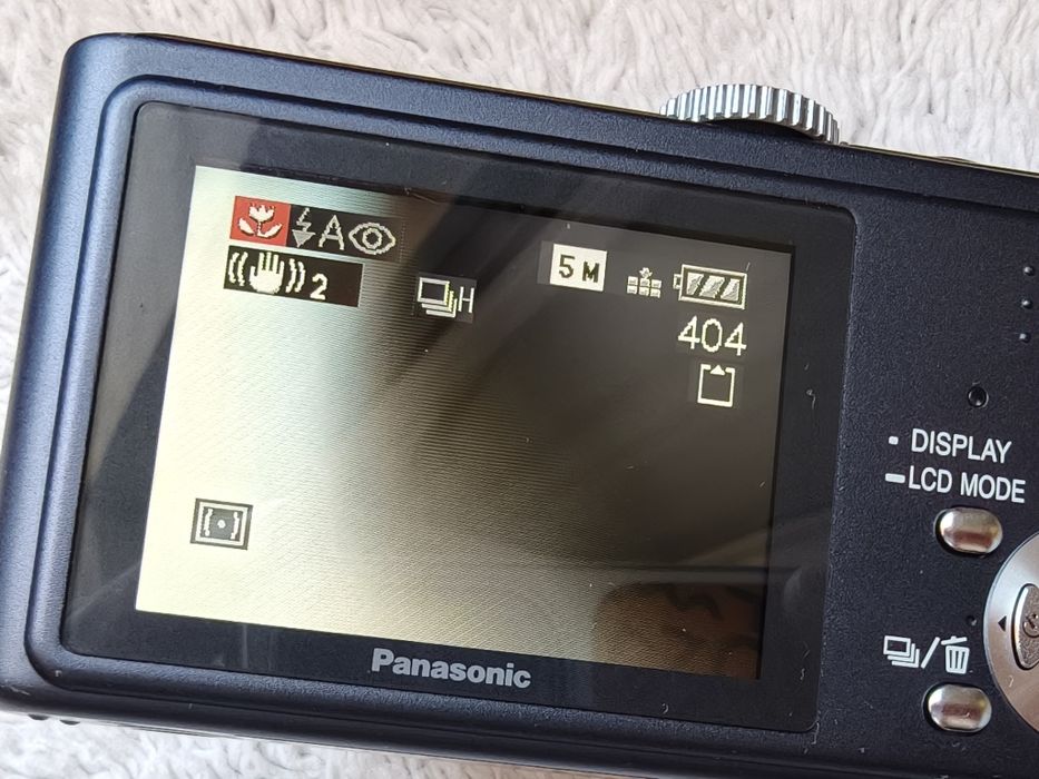 Panasonic Lumix TZ1 с Leica обектив и  10х оптичен zoom