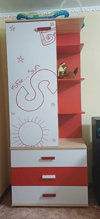 Продам детскую мебель в комплекте