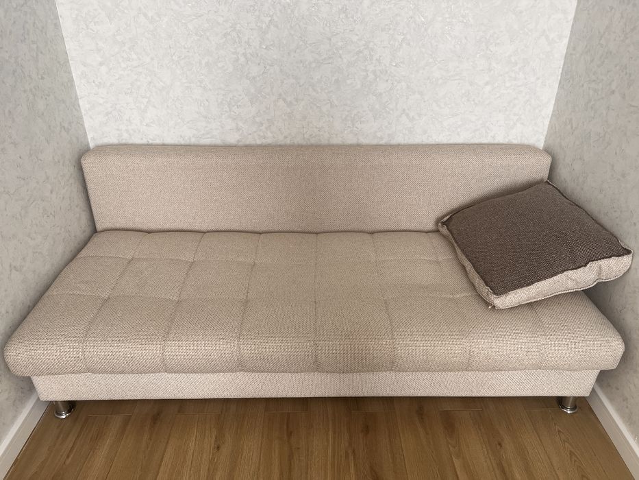 Продам диван б/у в отличном состоянии