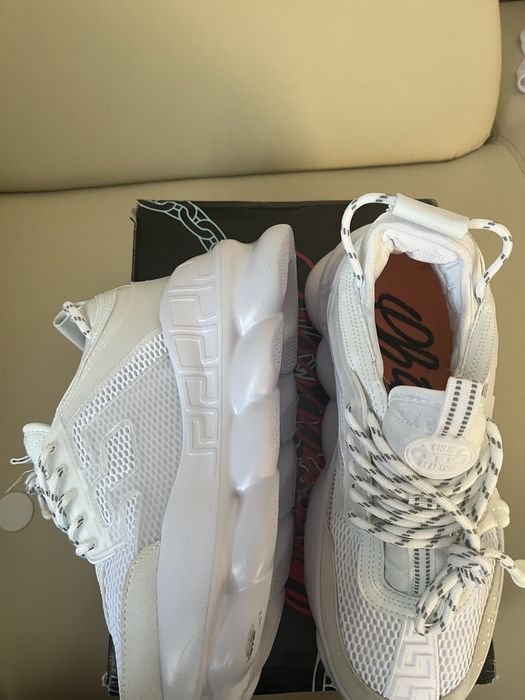 versace chain reaction