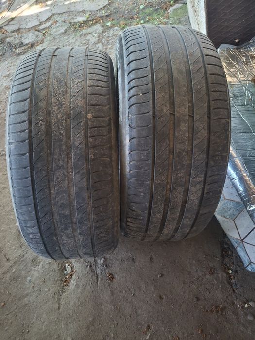 Продам резины R17