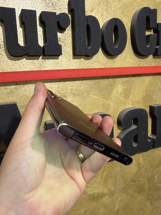 Samsung S22 Ultra G908B Pentru PIESE Spart