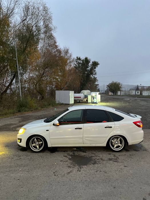 Lada granta 2014 года