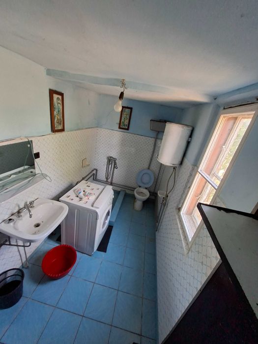 Vând casa și teren 1140mp în comuna Rogova jud. Mehedinti