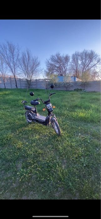 Электроскутер LEOPARD