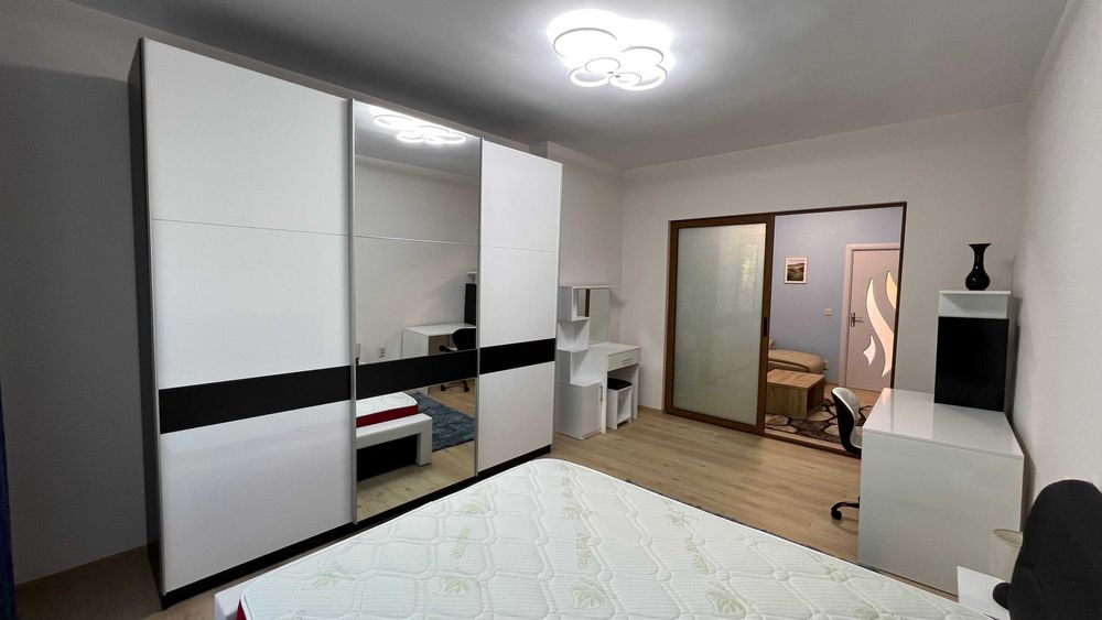 Дава се под наем Тристаен апартамент в София, Център - 65 кв.м за 765 € - Снимка #6