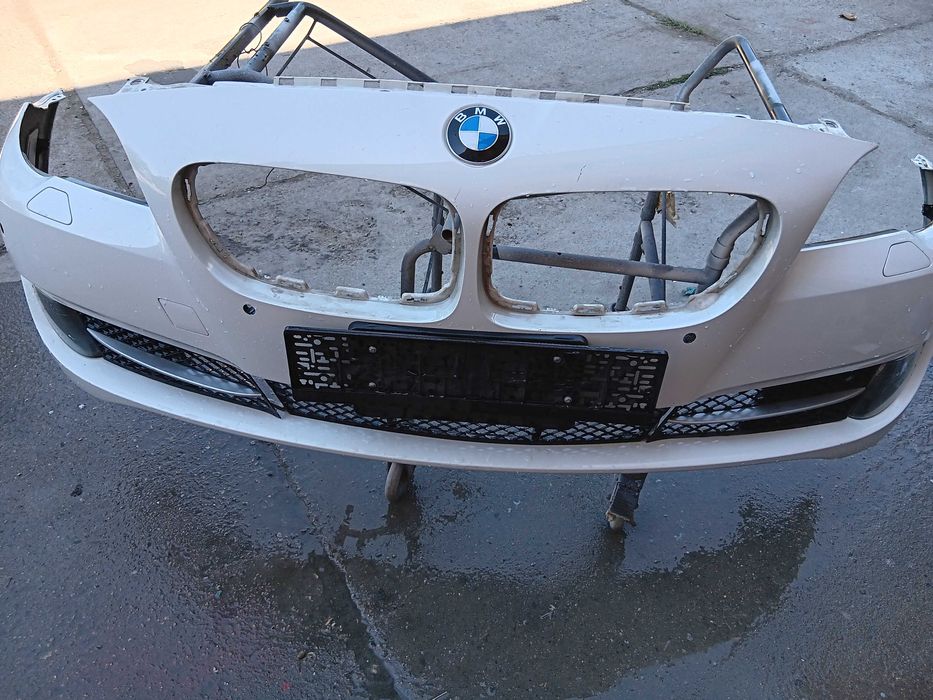 Предна броня за BMW F10