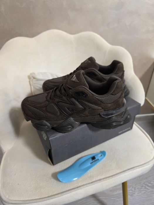 Adidasi dama new balance 9060