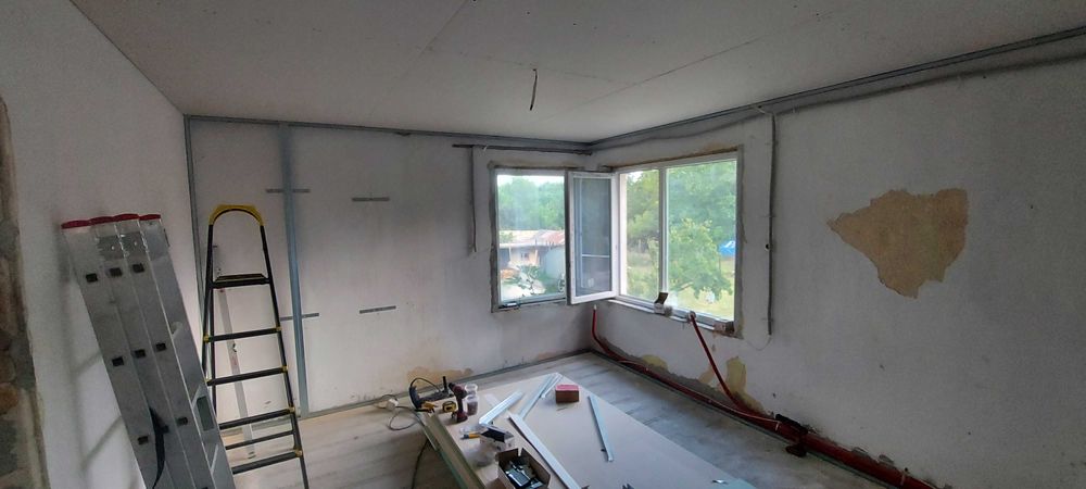 Продава се Къща в Търговище, Център - 100 кв.м за 400 €/кв.м - Снимка #16