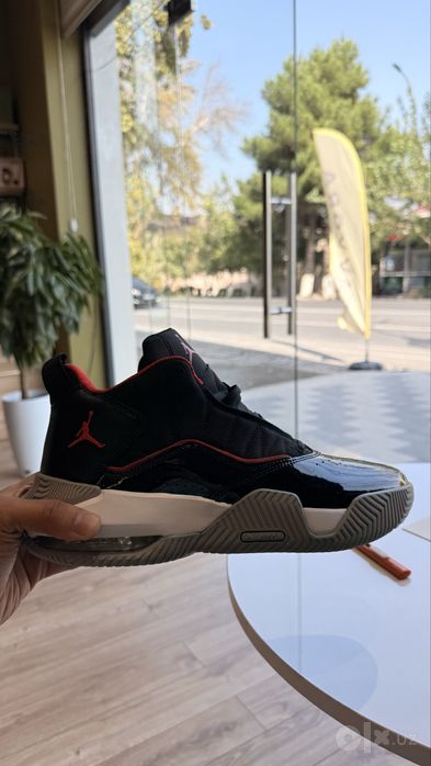 Air jordan krasovka