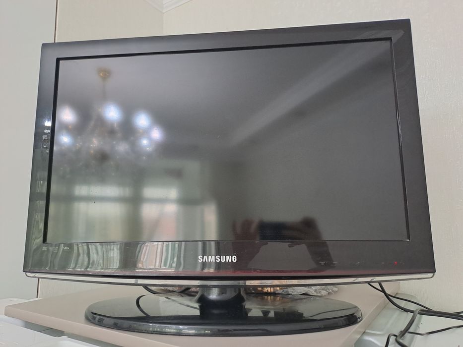 Телевизор самсунг