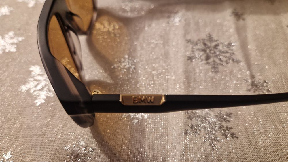 Слънчеви очила BMW / Marchon