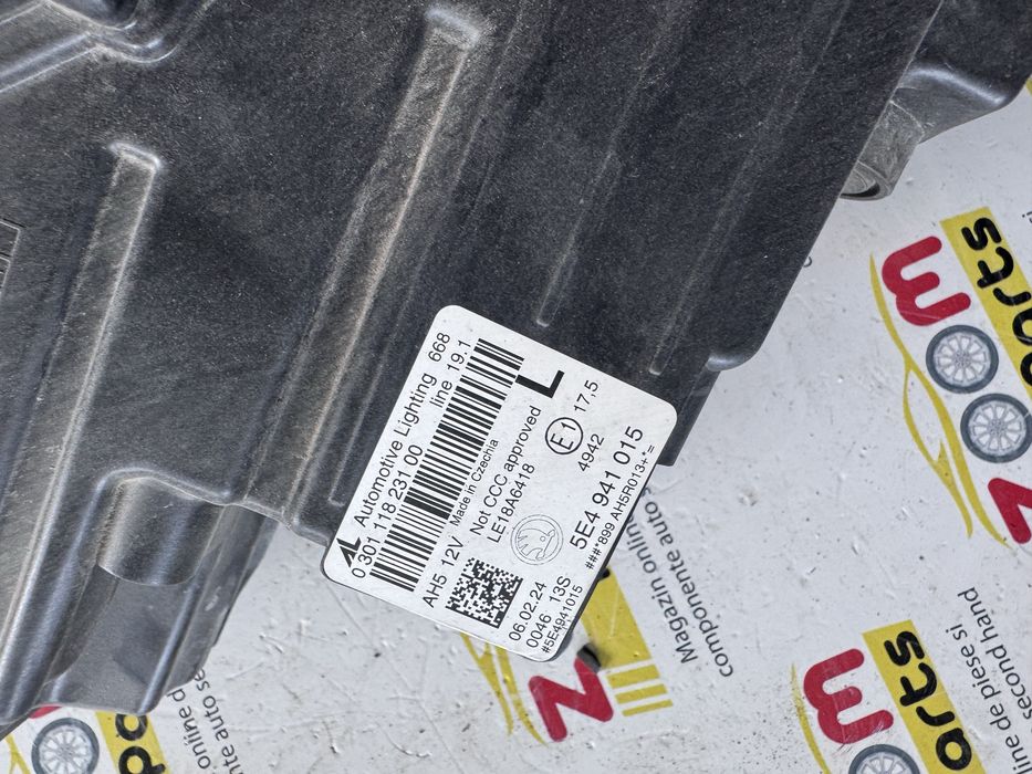 Far stanga full LED Skoda Octavia 4 2020-2024