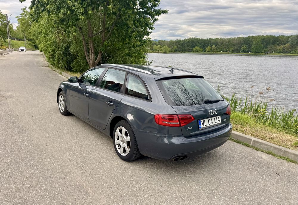 AUDI A4 2010 — imagine 4