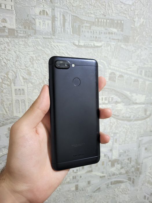 REDMI 6  polniy komplekt 3/32GB + fleshka