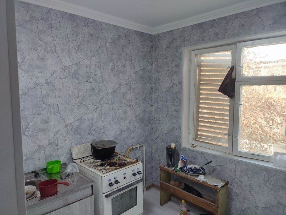 Kvartira masifsa 3xonali 4 etajda