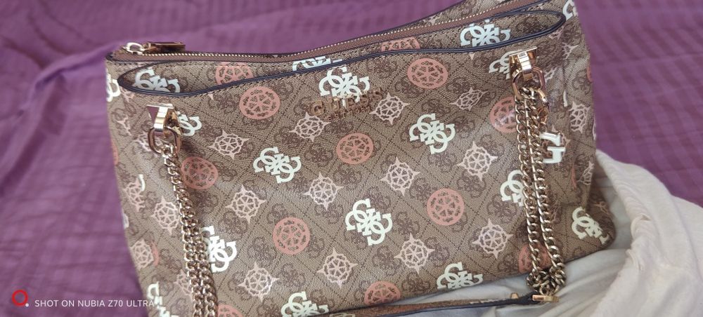 Сумка GUESS оригинал