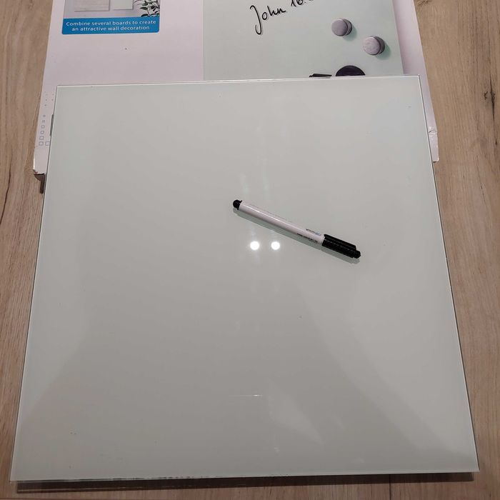 Стъклена дъска за писане