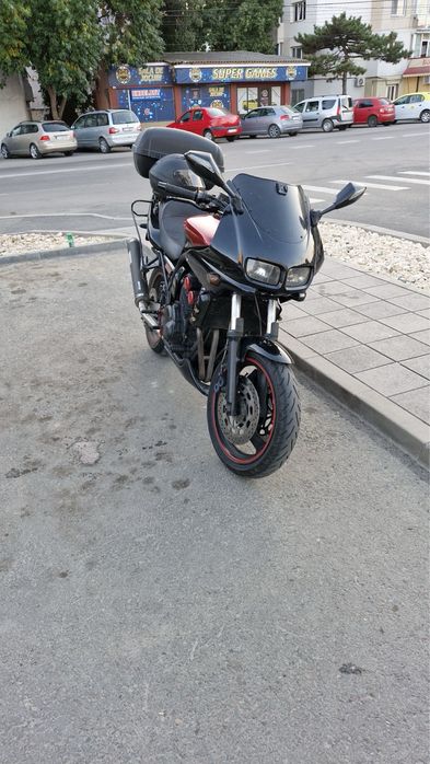 Yamaha Fazer FZS600