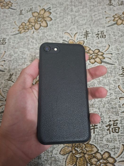 Продам iPhone se 2020 64gb