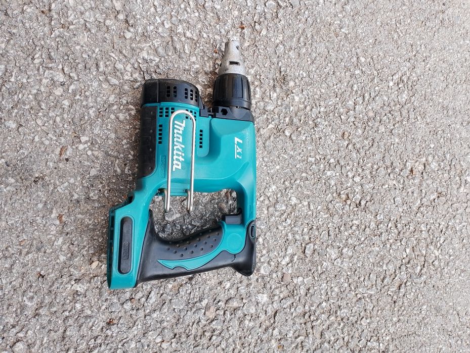 Винтоверт за гипсокартон Makita 14.4 с батерия 3