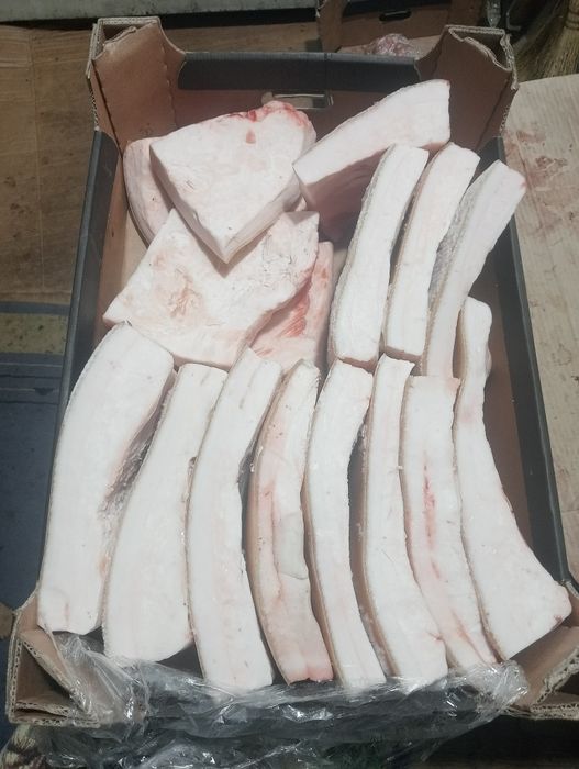 Сало свежее, домашнее.